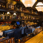 Descubre estos asombrosos bares speakeasy en CDMX